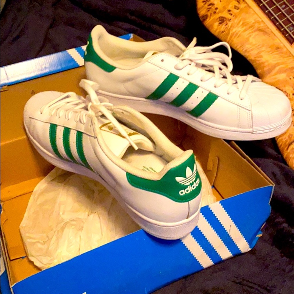 Adidas Superstar